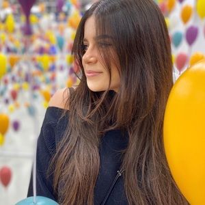 Meet your Posher, Zey